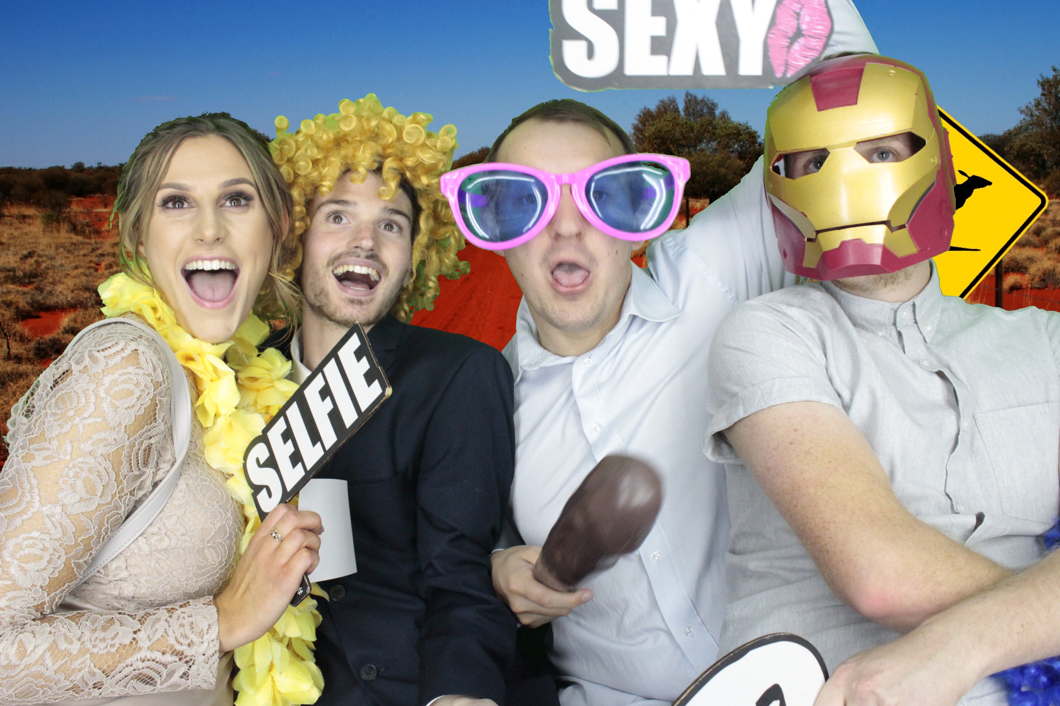 Mr & Mrs Hillier | View more photos from the event at gallery.myphotoboothexperience.co.uk/u/MyPhotoBoothExperienceLtd/Mr-Mrs-Hillier